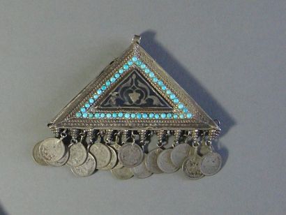 Amulette Tumar, Ouzbékistan
Argent à bas...