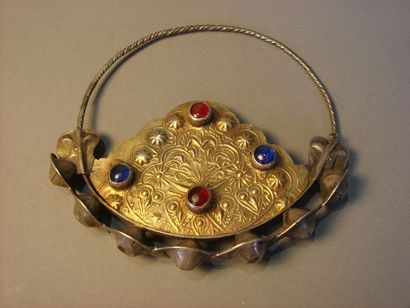 Boucle d'oreille gulak chalka, Yomud, Turkménistan
Métal...