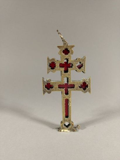 Croix pectorale En bronze patiné et gravé,...