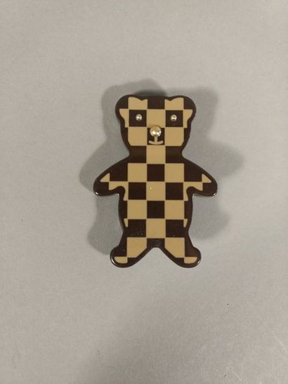 LOUIS VUITTON Broche ours motif damier