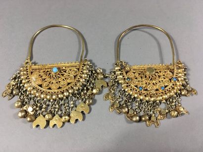 Paire de boucles d'oreilles en or 14 carats,...