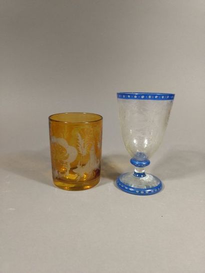CRISTAL DE BOHEME: Ensembe de deux vases:...
