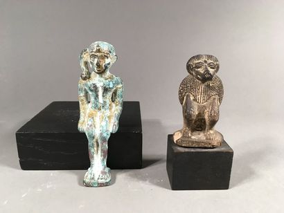 Deux amulettes dans le goût de l Antique...