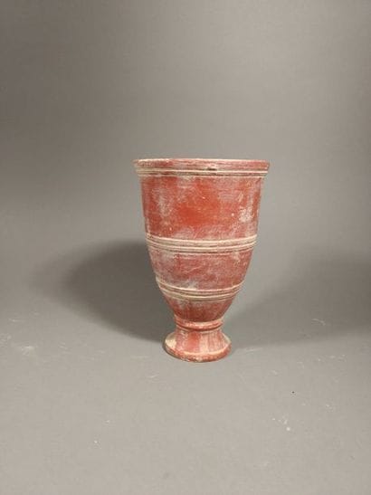 Beau vase en terre cuite Chine? H. 21.3 ...