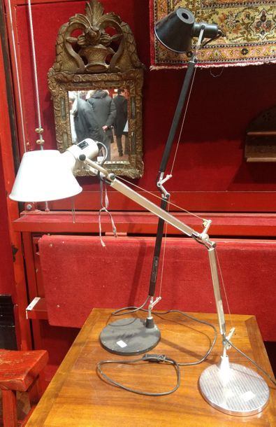 ARTEMIDE Ensemble de deux lampes de bureau...