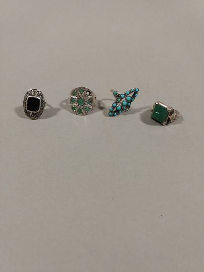 Lot de 4 bagues en argent 800/00 turquoises,...