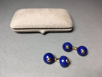 Paire de boutons de manchettes en cabochon,...