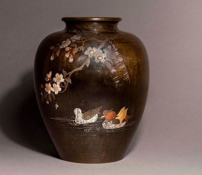 JAPON - Epoque MEIJI (1868 - 1912)
Vase de...