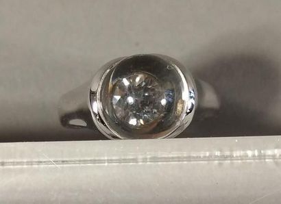 MAUBOUSSIN
Bague en or blanc 750°°, ornée...