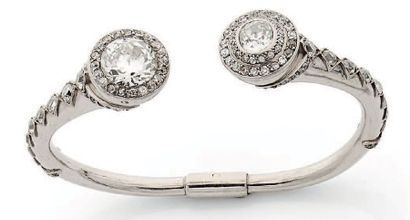 Bracelet jonc pivotant au modèle des précédents...