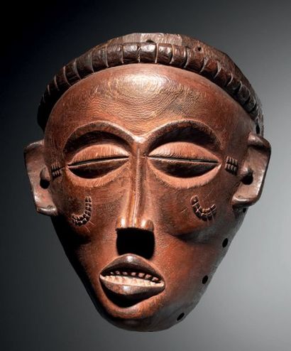 Masque Tschokwe, Angola Bois
H. 20 cm

Tschokwe...