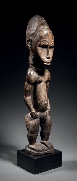 Statue Baoulé, Côte d'Ivoire
Bois dur à patine...