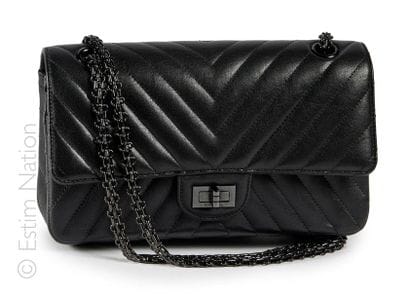 CHANEL (2016 - 2017)
SAC 2.55 MM ALL BLACK...