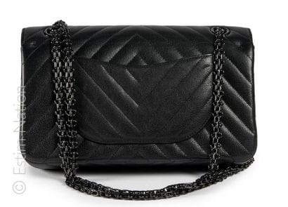 CHANEL (2016 - 2017)
SAC 2.55 MM ALL BLACK...