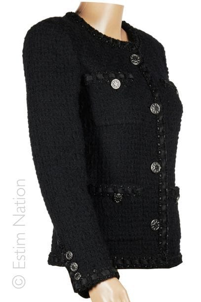 CHANEL (2016)
VESTE 