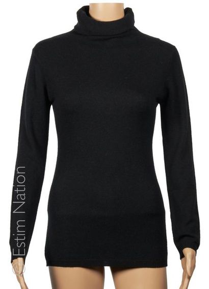 SHY, STEFANIE RENOMA, ZARA
PULL OVER à col...