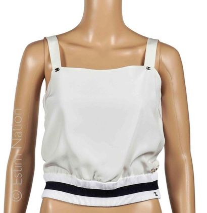CHANEL ( 2016 - 2017)
TOP with off-white...