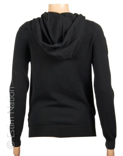 ERIC BOMPARD
SWEATER à capuche en tricot...