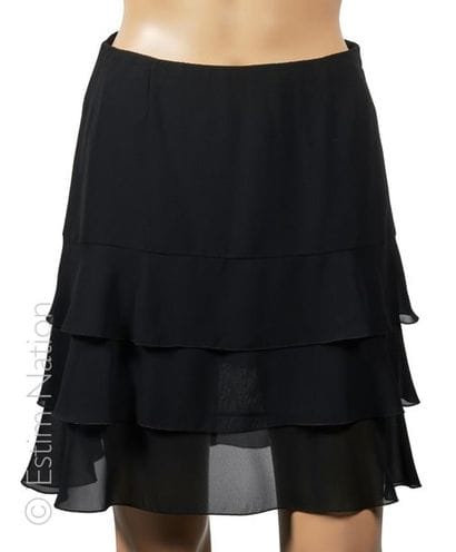 CHANEL (1998)
black polyester tiered skirt...