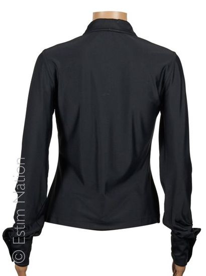 CHANEL
CHEMISE en jersey noir et boutons...