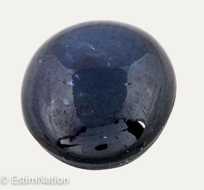 SAPHIR ETOILE 9.32 CARAT 
Star sapphire cabochon...