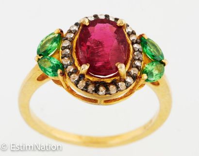 BAGUE VERMEIL RUBIS TSAVORITES TOPAZES BLANCHES...