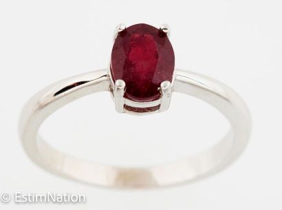 BAGUE ARGENT RUBIS
Silver ring (925/°°) centered...