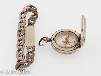 LOT DIVERS
Lot including: 
- a silver bracelet....