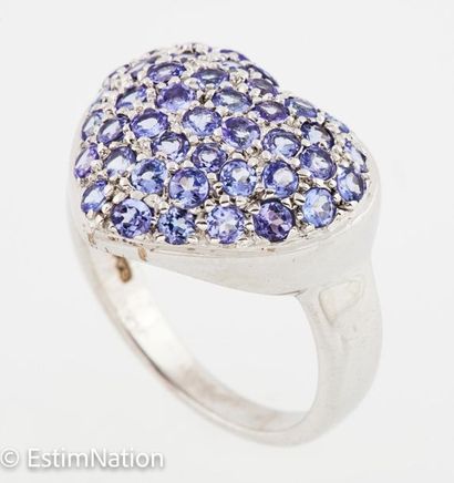 BAGUE ARGENT TANZANITES 
Heart ring in silver...