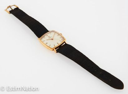 OMEGA
18K 750 thousandths yellow gold town...