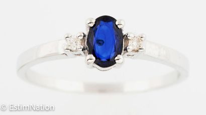 BAGUE OR SAPHIR DIAMANTS 
18K (750/°°) white...