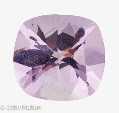 AMETHYSTE 10.50 CARAT 
Amethyst cushion size...