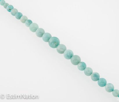 COLLIER AMAZONITE
Necklace made of falling...
