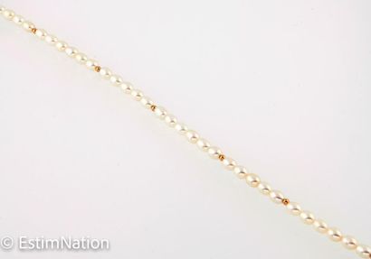 COLLIER PERLES
Necklace made of freshwater...