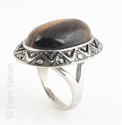 BAGUE OEIL DE TIGRE 
Steel ring enhanced...