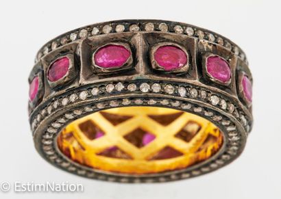 ALLIANCE VERMEIL RUBIS DIAMANTS 
Ring in...