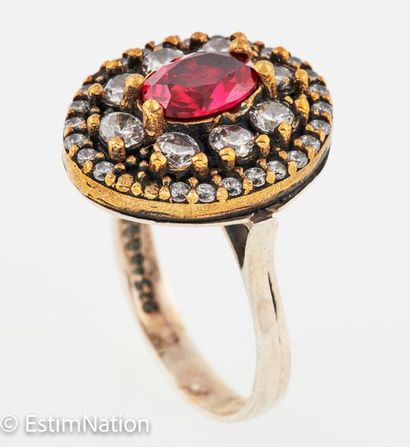 BAGUE DANS LE STYLE ANCIEN 
Ring in silver...