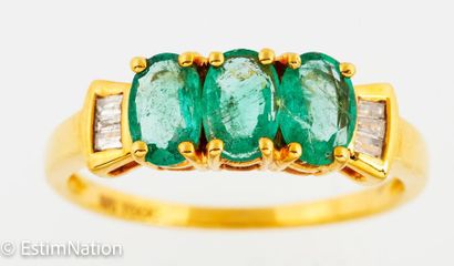 BAGUE OR EMERAUDES DIAMANTS 
9K (375/°°)...