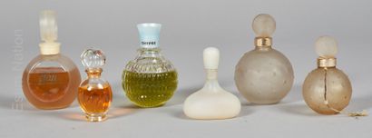 PARFUMS
Ensemble de six flacons de parfums...