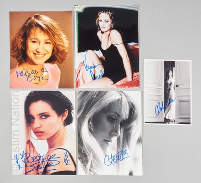 CINEMA
Collection of five photographs in...