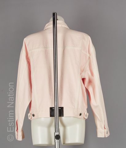 Alexander WANG 
Washed denim jacket in baby...