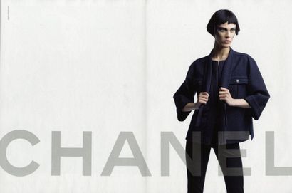 CHANEL (COLLECTION AUTOMNE HIVER 2012/13)
Black...