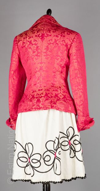 MOSCHINO CHEAP AND CHIC, PAULE KA
Skirt in...