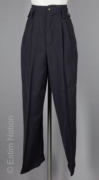 DOROTHEE BIS E. & J. JACOBSON
Three-piece...
