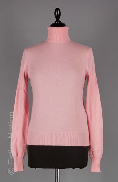 ICEBERG, RALPH LAUREN, MASSIMO DUTTI, APOSTROPHE
FIVE...