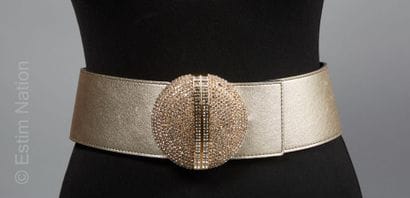 Valentino GARAVANI
LARGE BELT in silver leather...