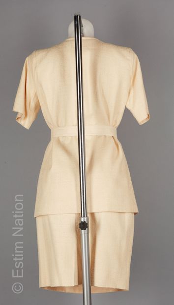 SAINT LAURENT Rive Gauche circa 1980/85
Beige...