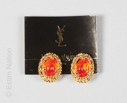 Yves Saint LAURENT
PAIR OF EAR CLIPS in gilded...