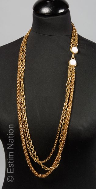 CHANEL Circa 1985
SAUTOIR composed of three...