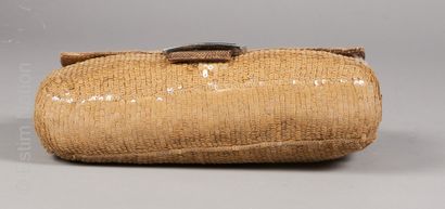 FENDI SERIE LIMITEE
BAG BAGUETTE entirely...